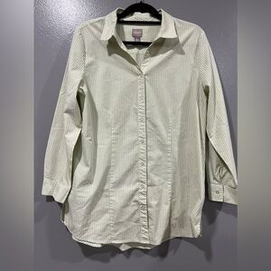 Chico’s No Iron Button Down Shirt green & white with slight silver stripes 12